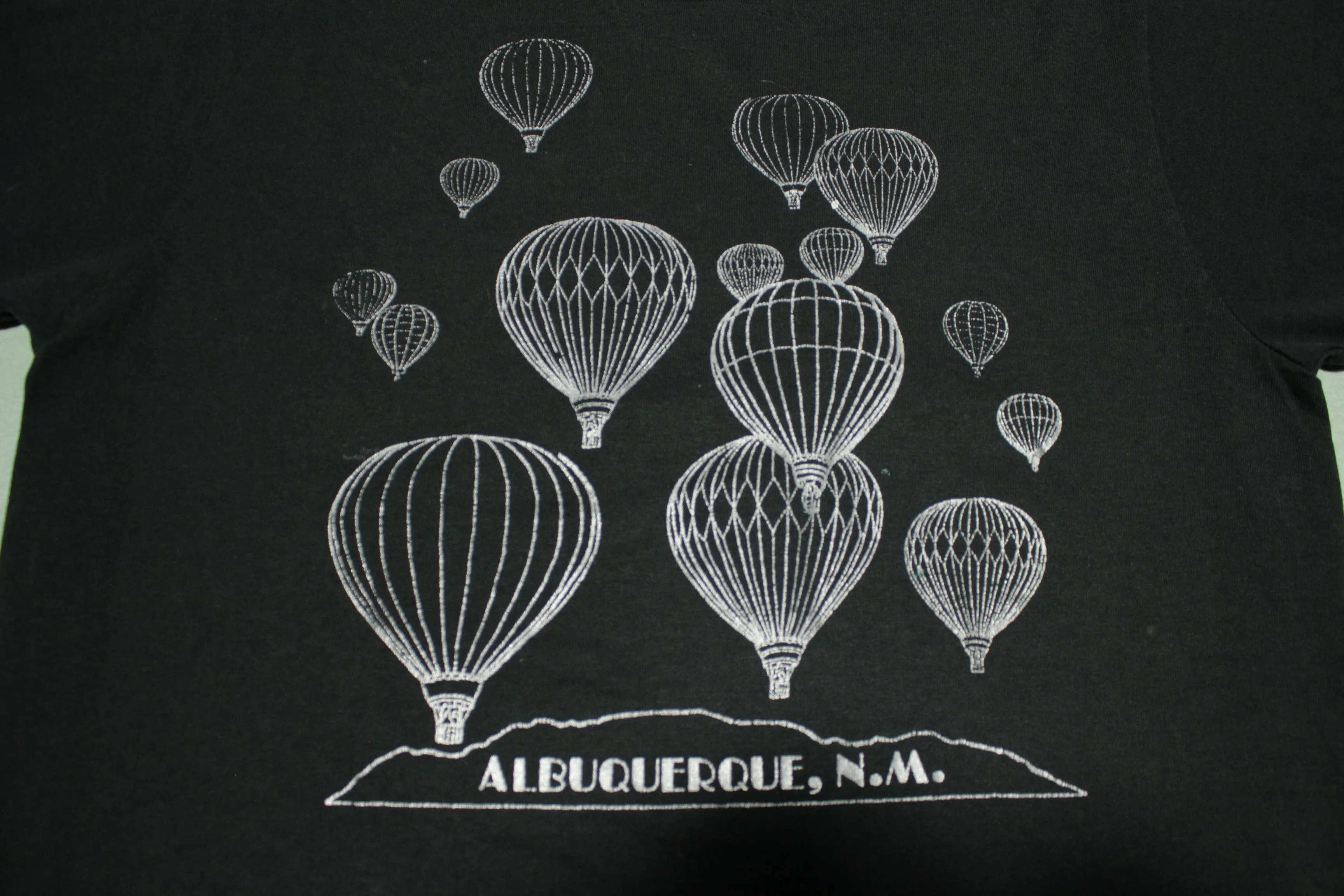 Albuquerque New Mexico Vintage 90s Screen Stars Hot Air Balloon T-Shirt